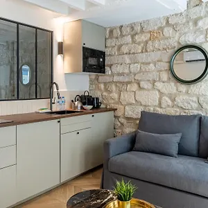Lavie Maison A C & Sauna Apartment